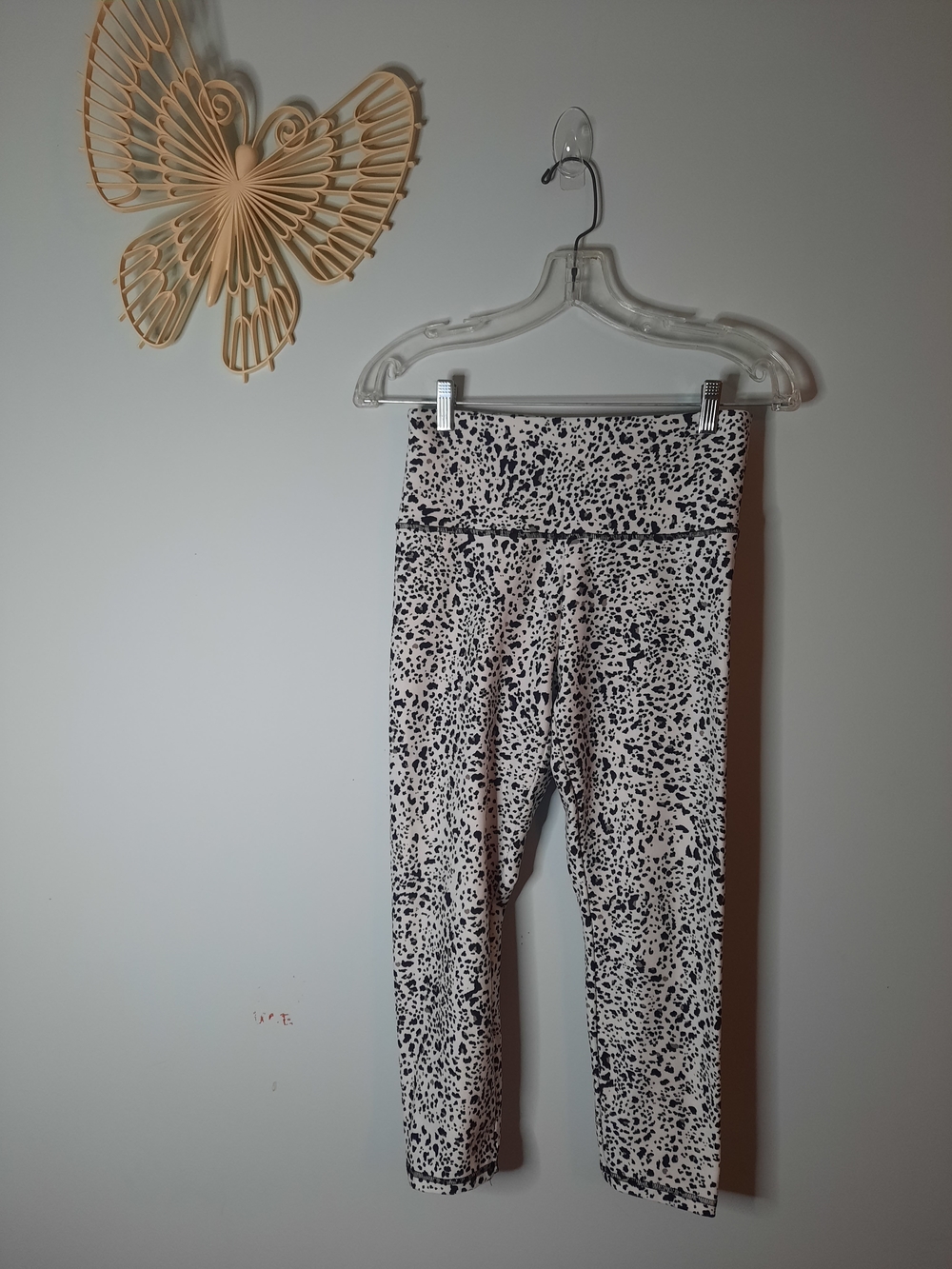 Balance Collection Med Black Speckled Cream Cropped Leggings
